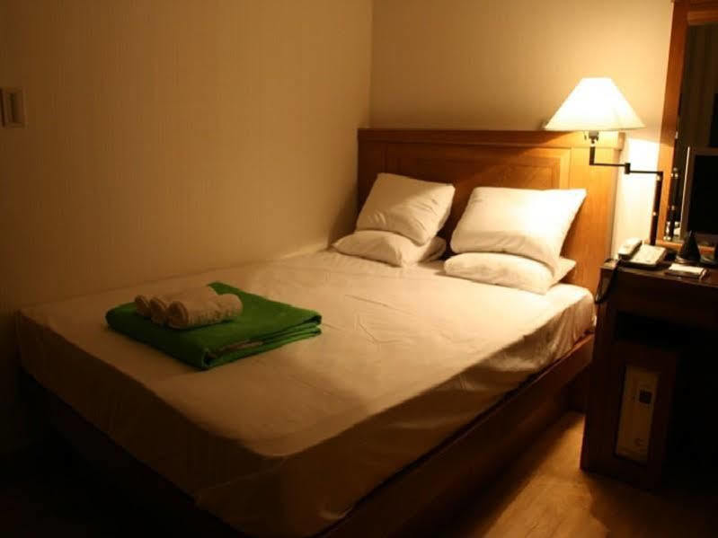 New Donghae Tourist Hotel Zewnętrze zdjęcie